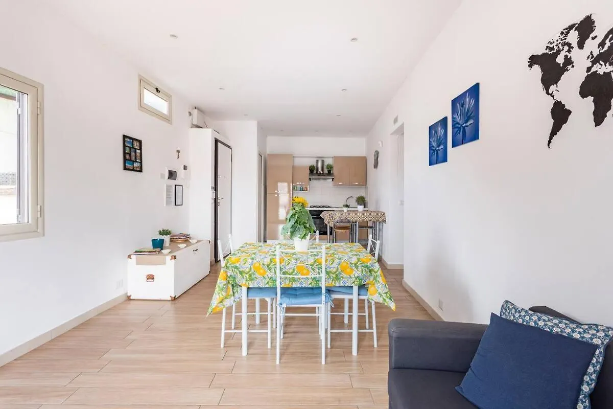 Frank'S House - Appartamento Con Terrazzo In Centro Palermo Italy
